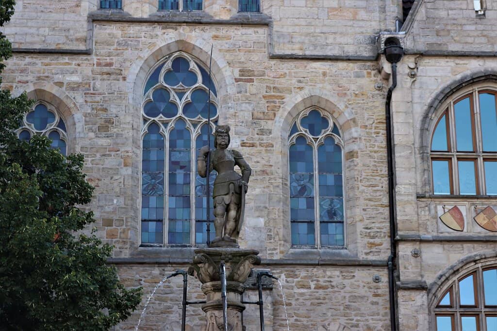 Local Governance Hub