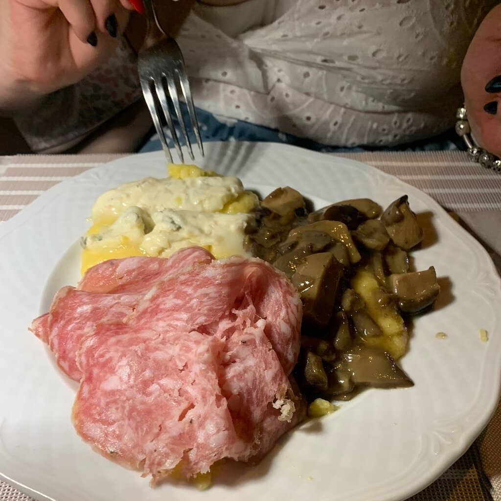 Historic Romeo's House Setting