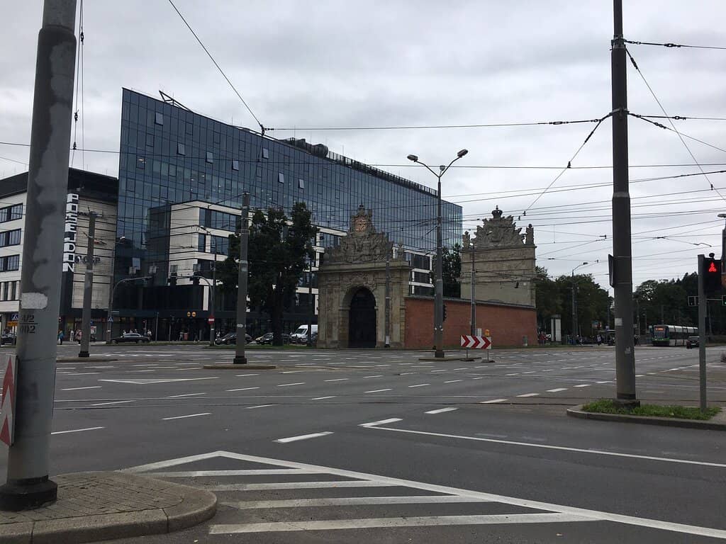 1740 Stone Architecture