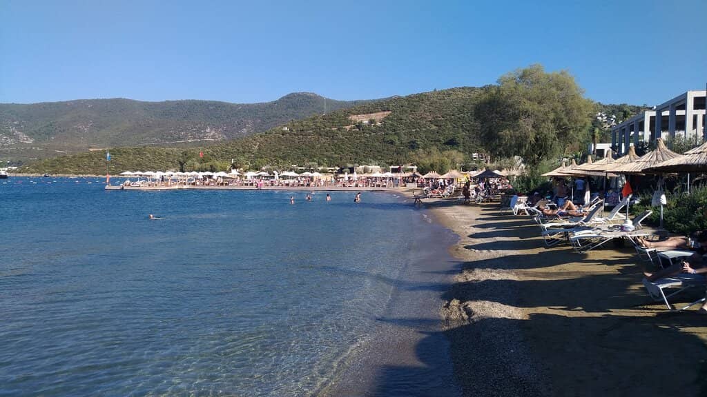 Privee Beach Club Vibes