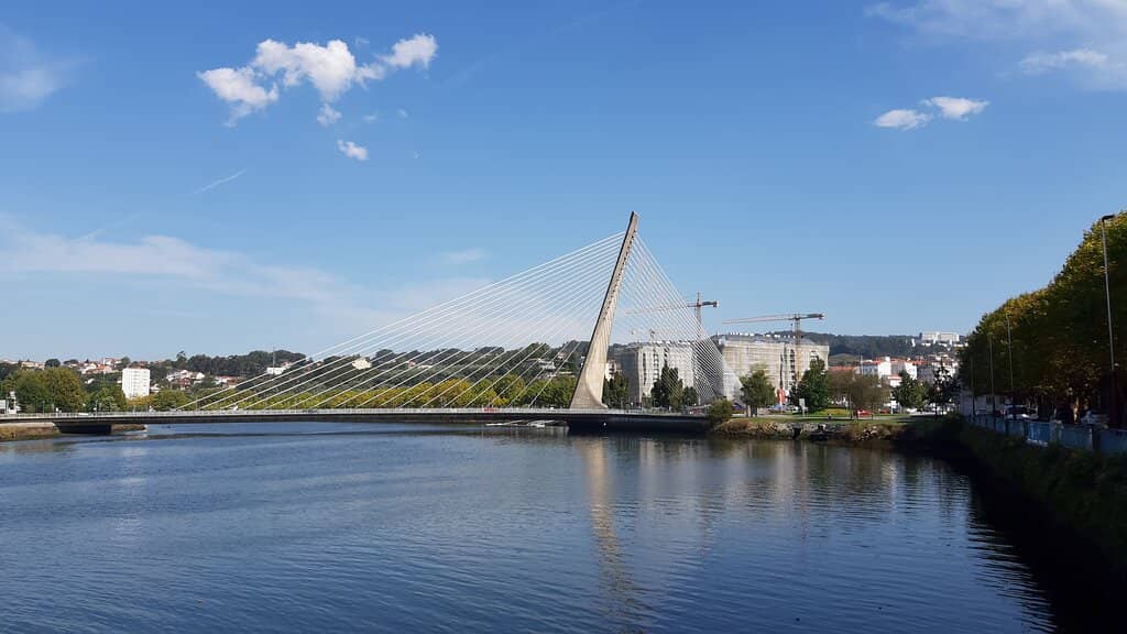 Ponte dos Tirantes