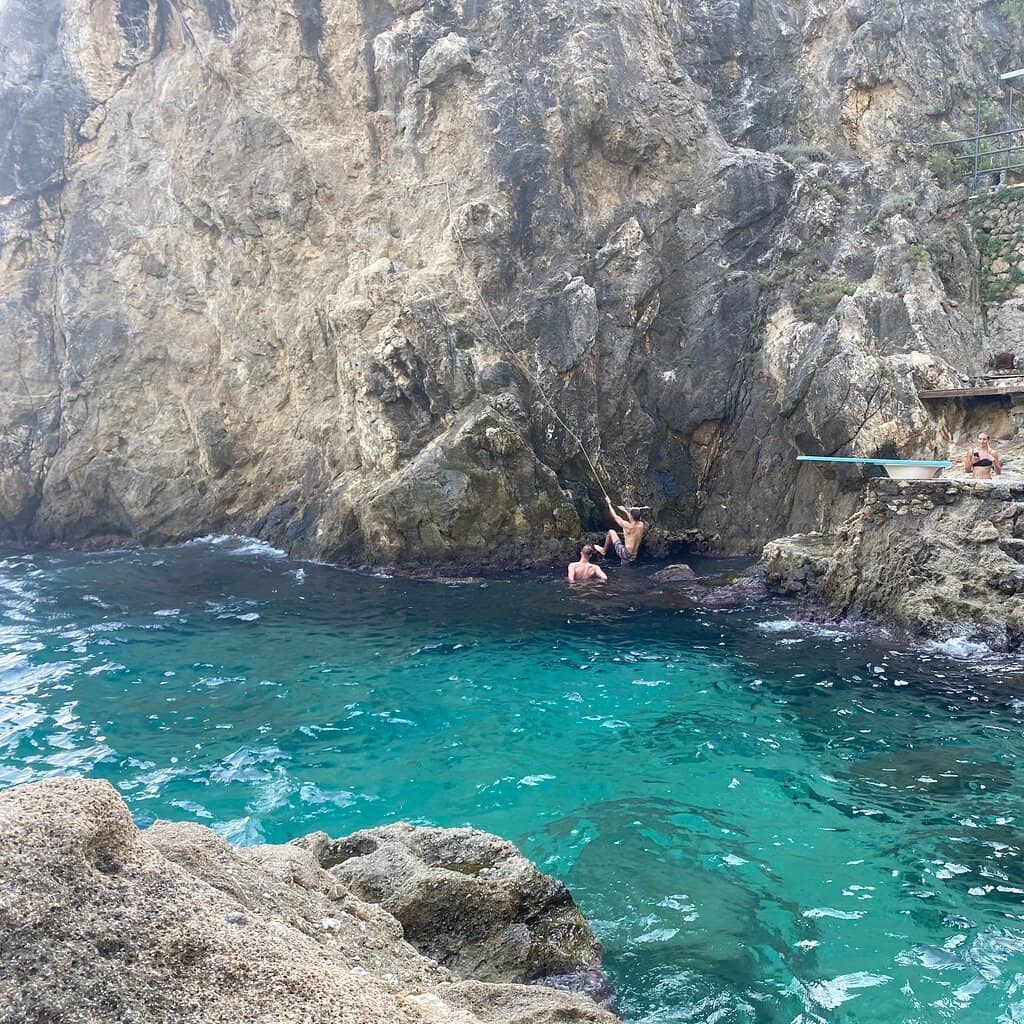 Rocky Cliffside Views