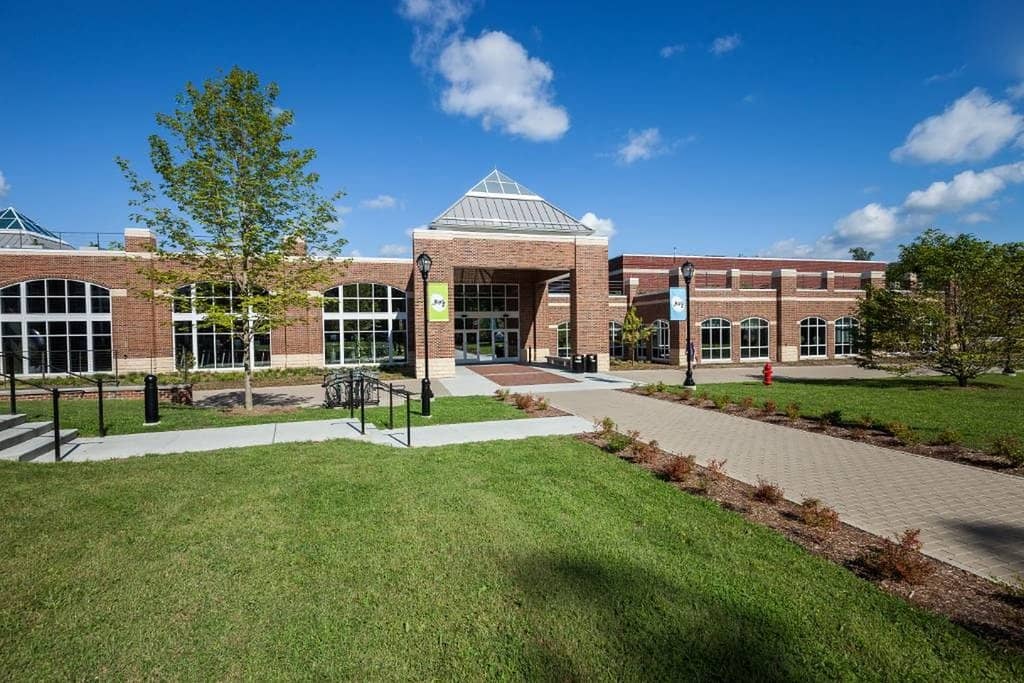 Campus Grounds & Architecture