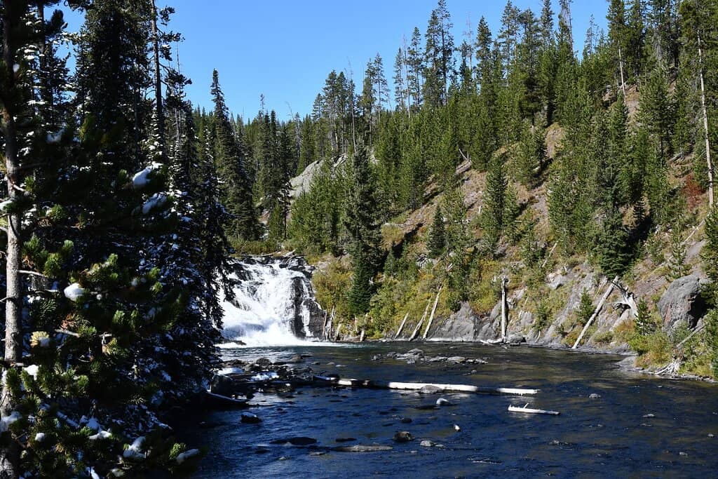 Lewis Lake Picnic Area