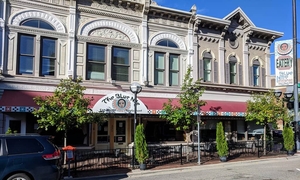 Flavorful Tandoori & Kebabs