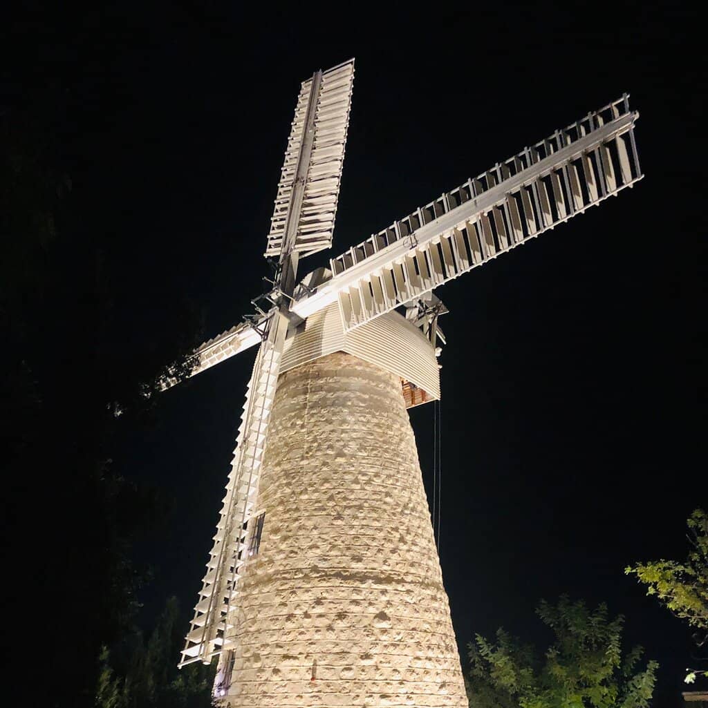 Vertical photo