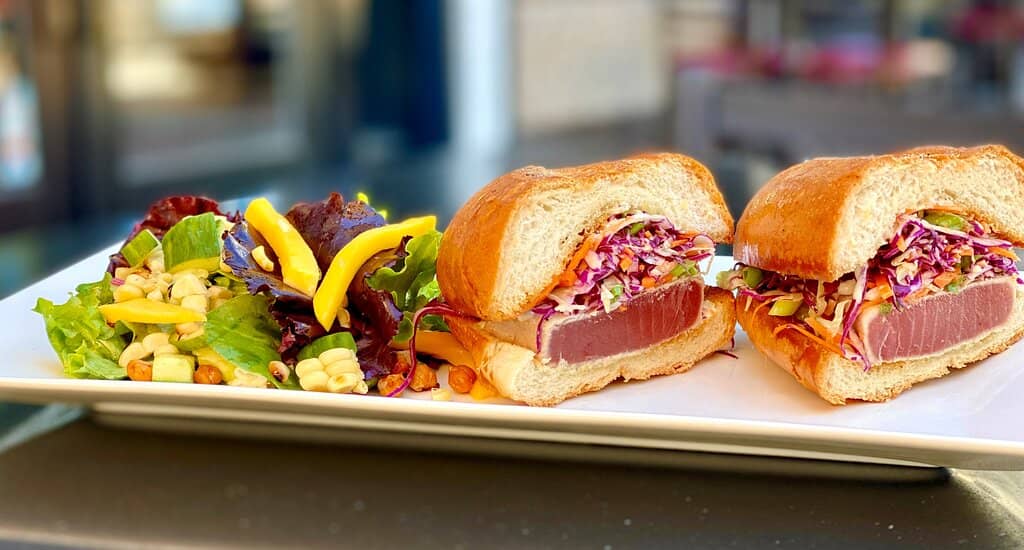 Rooftop Bar & Downtown Views