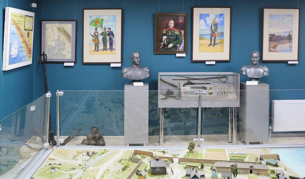 The 'Russian Lefty' Exhibition