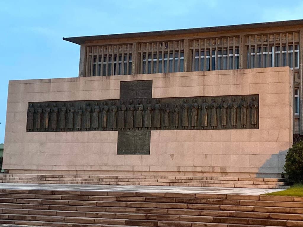 Monument to the 26 Martyrs