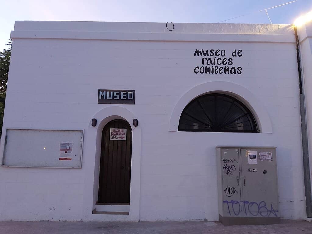 Old Conil Home Recreation