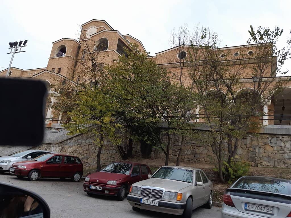 Regional Art and Sculptures