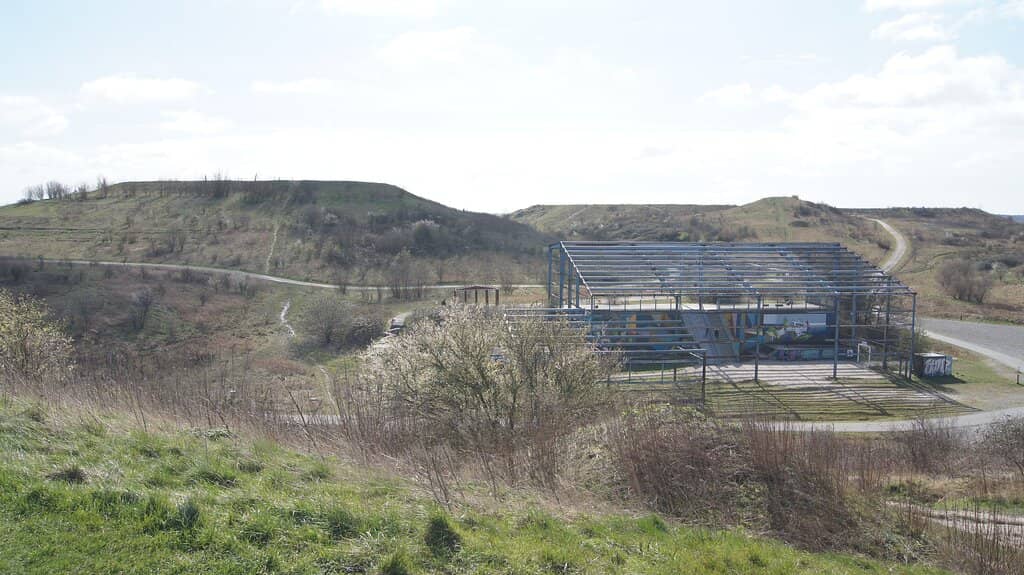 Ice Cream & Picnic Spots