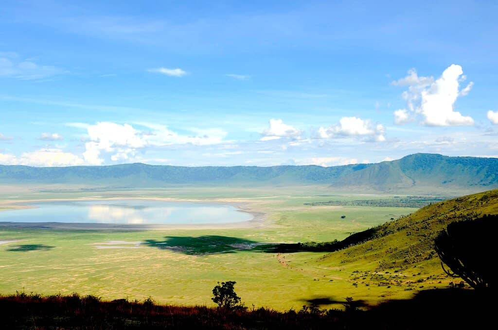 Scenic Caldera Views