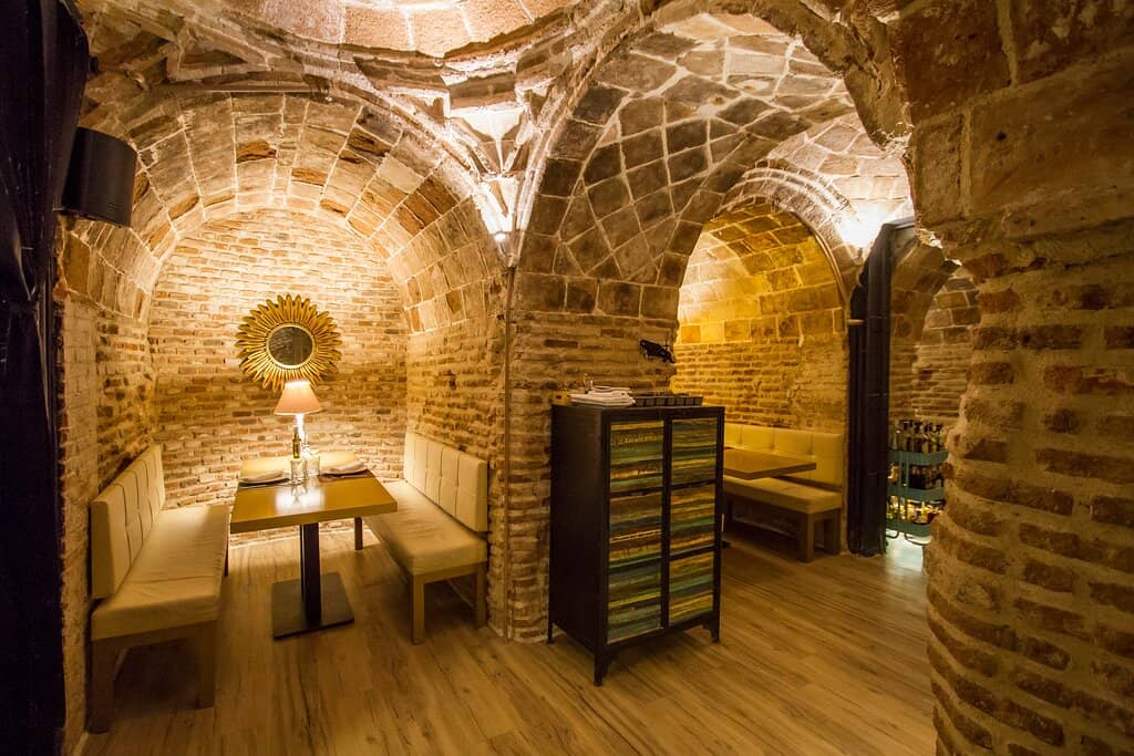 Romantic Ambiance