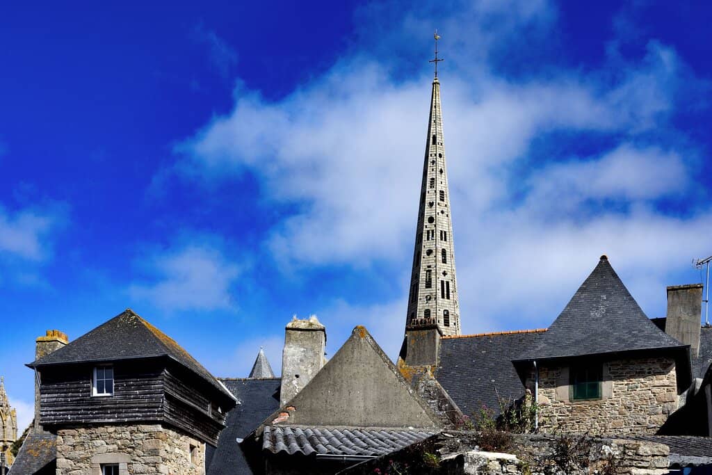 Tomb of Saint Yves