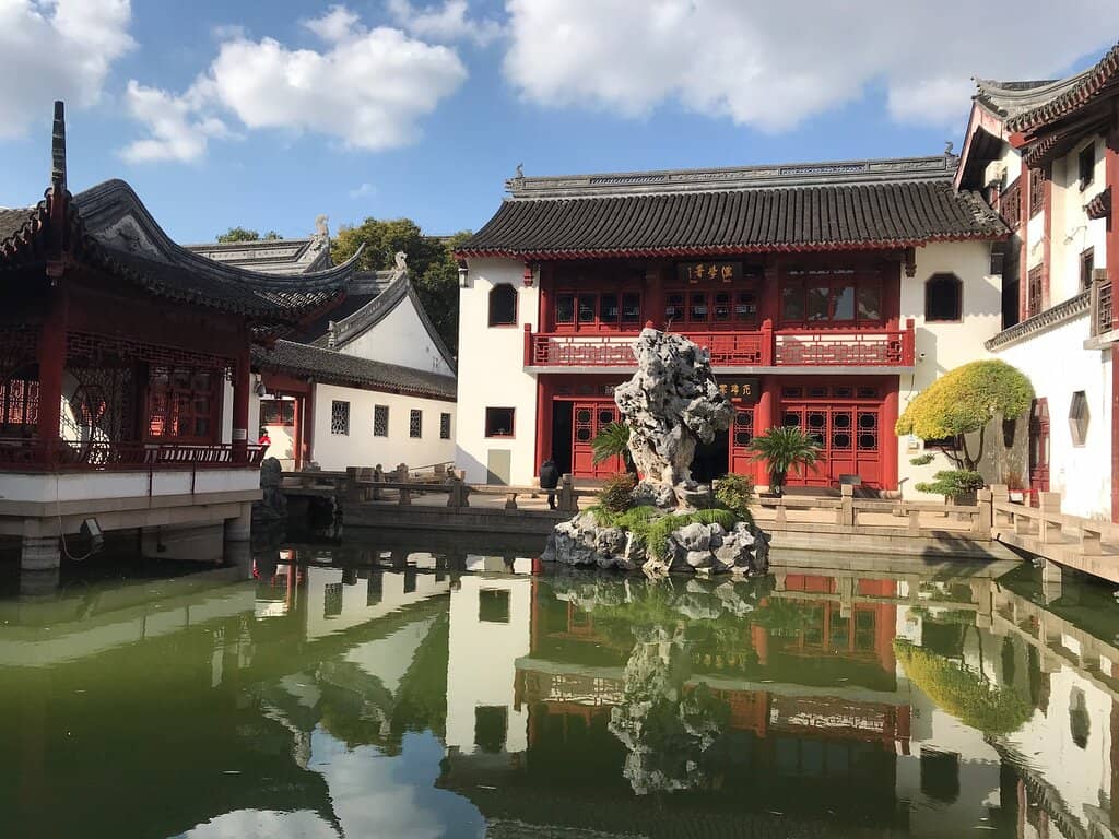 Kui Statue