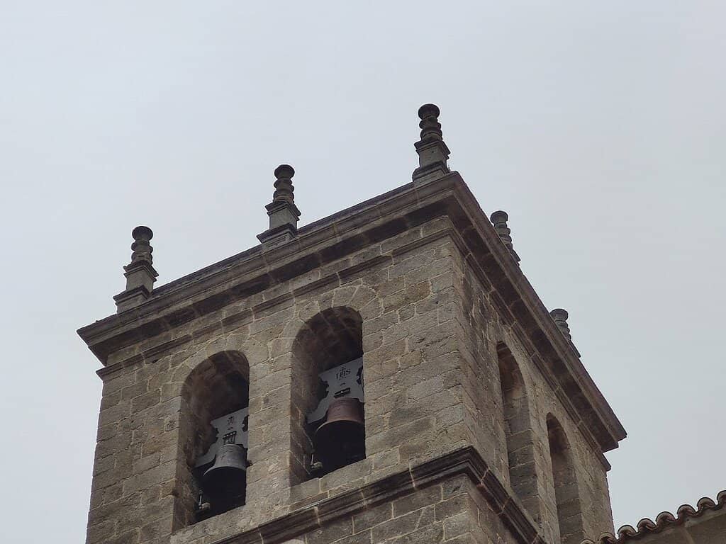 Castaño del Robledo Village