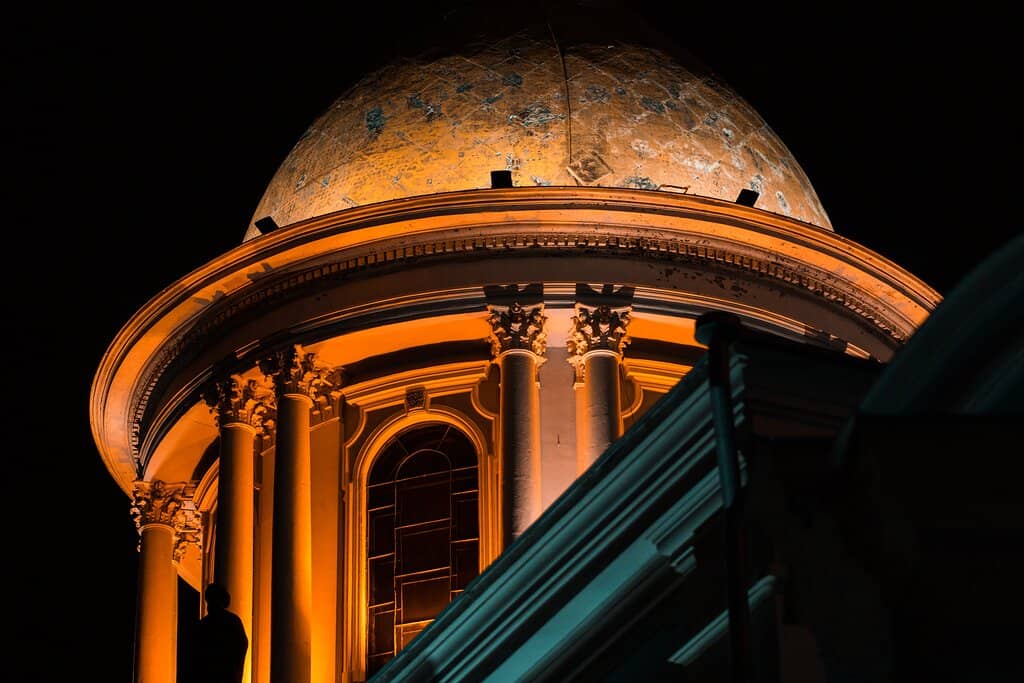 Architectural Resemblance to St. Isaac's