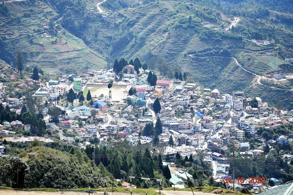 Panoramic Mountain Vistas