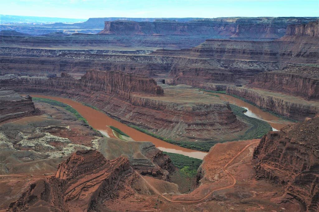 The Iconic Overlook