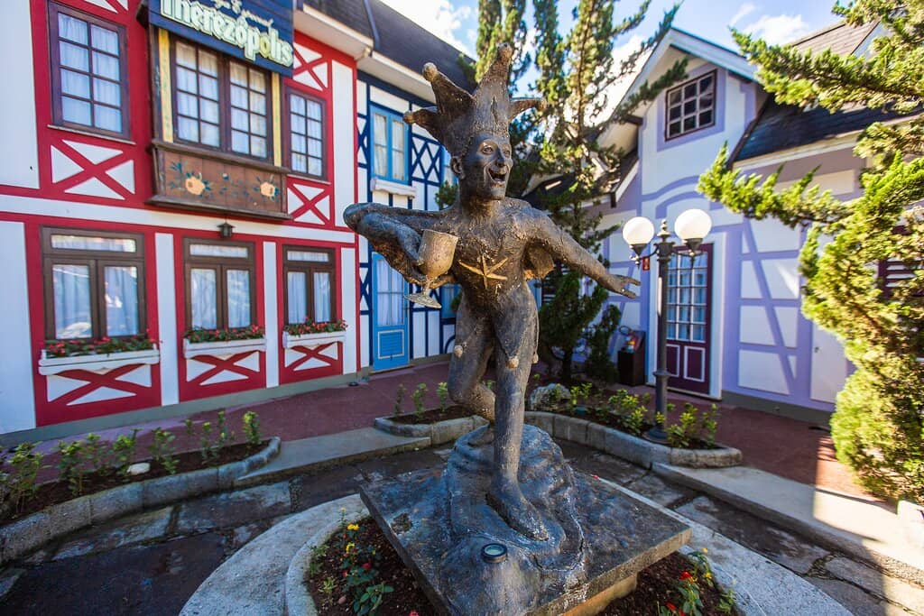 Artisanal Brewery & Beer Tour