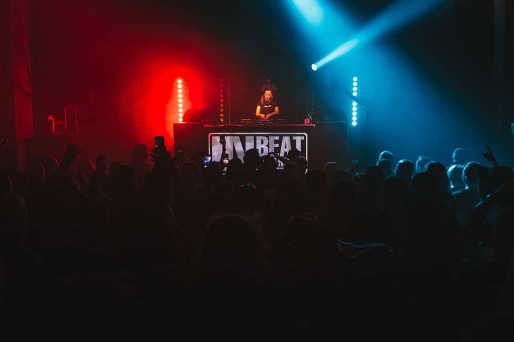 Unique 'Old School' Ambiance