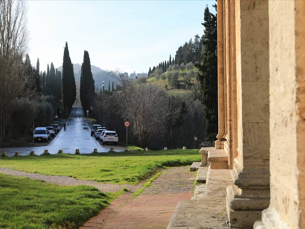 Tuscan Hill Views