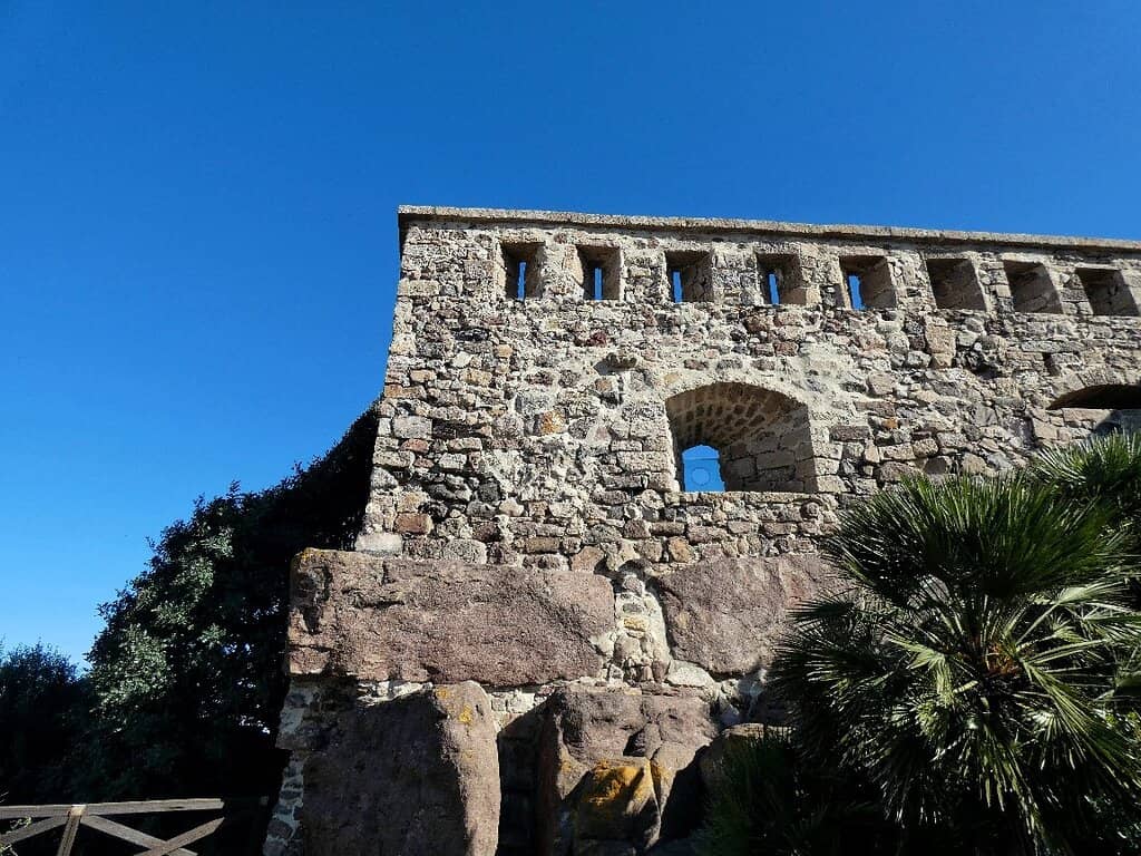 Archaeological Tour Integration