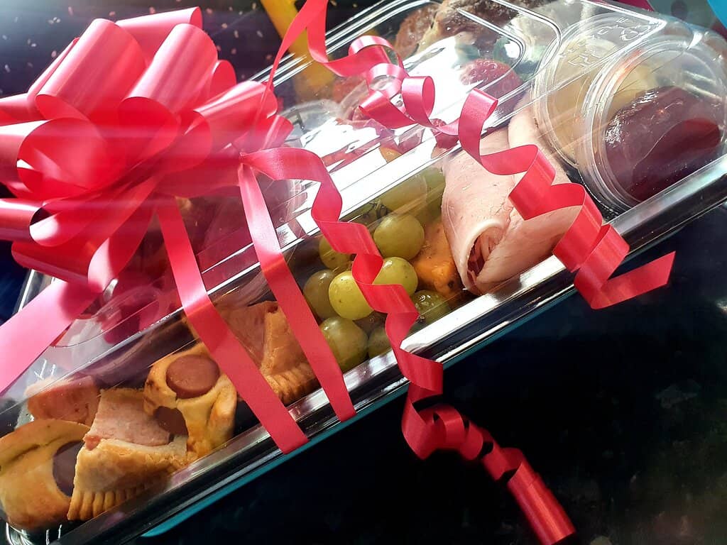 Charming Courtyard Dining