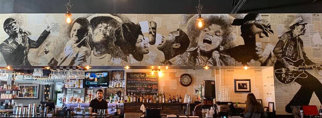 Cozy Yet Elegant Atmosphere