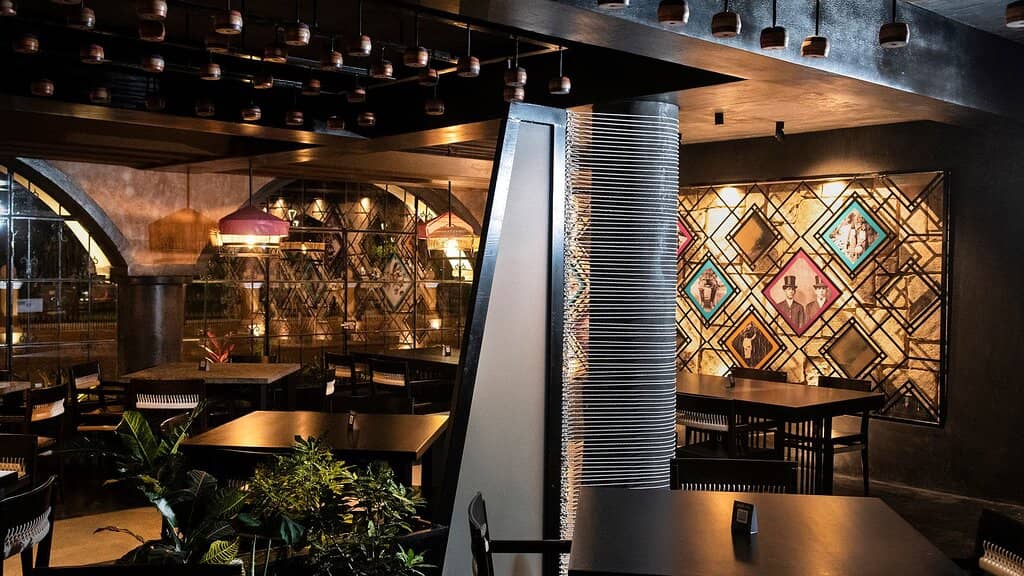 Prime Location & Ambiance