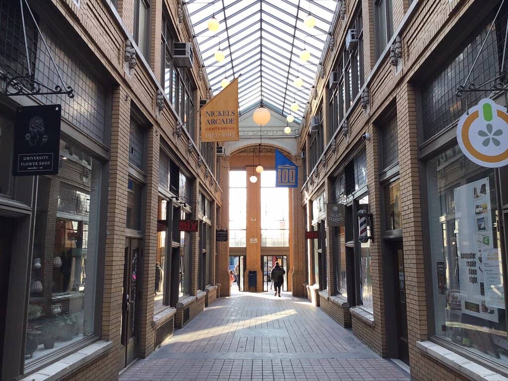 Vintage Arcade Games