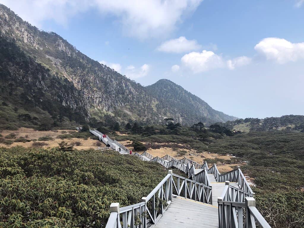 Panoramic Mountain Vistas