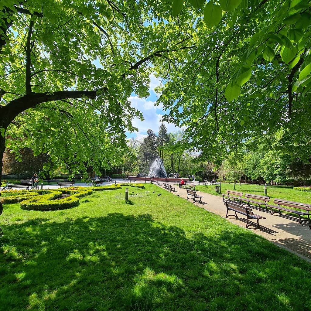 Commemorative Monuments