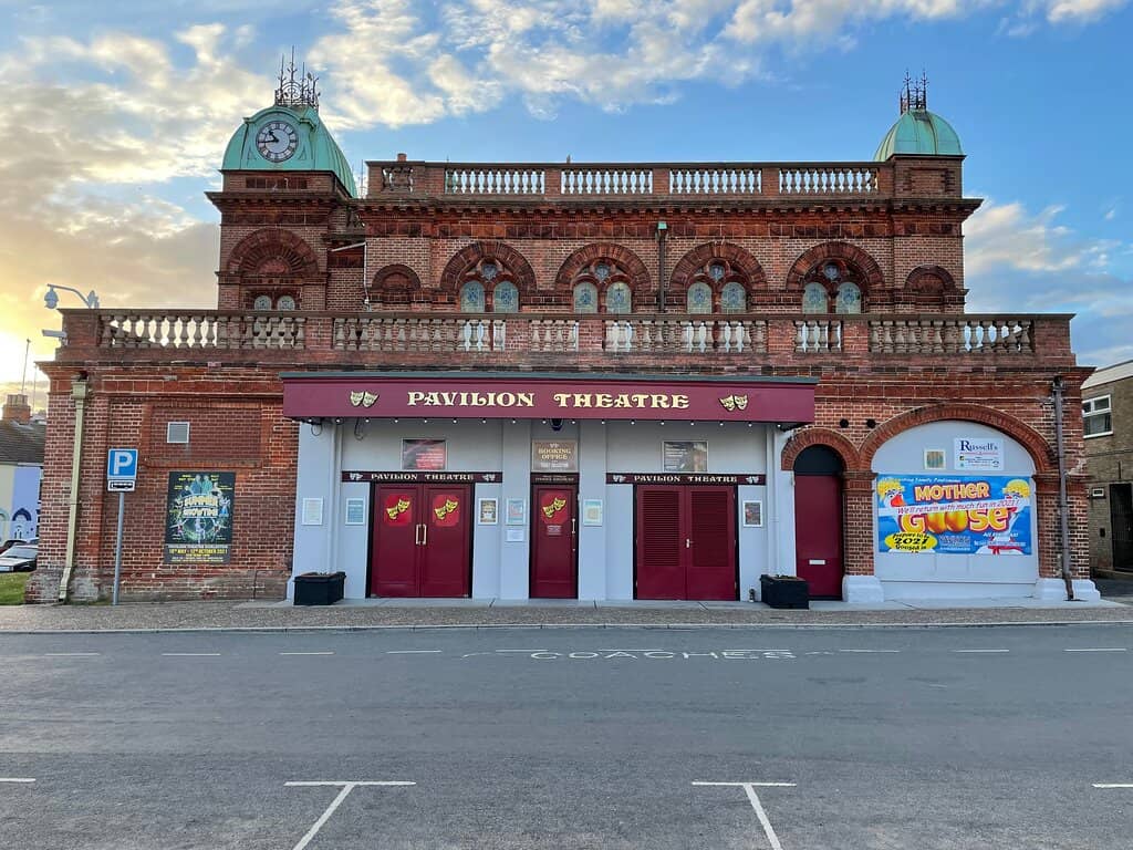 Edwardian Charm & Memorabilia