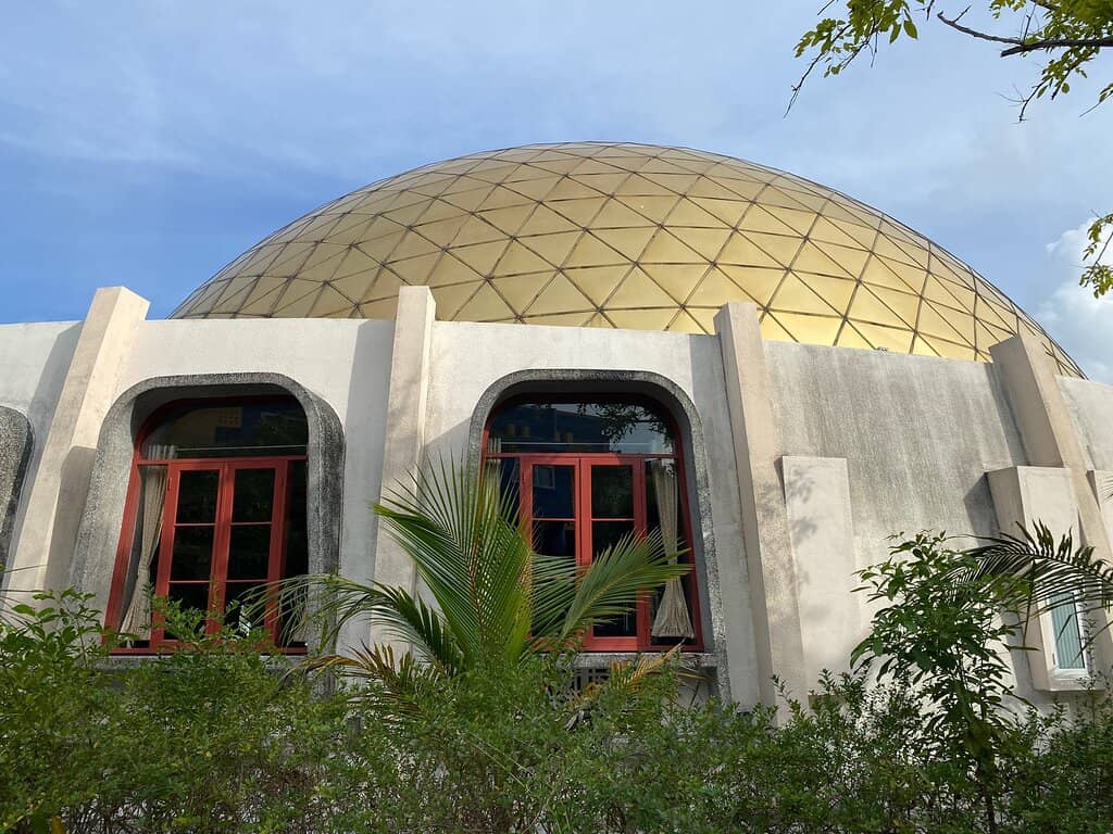 Modern Islamic Architecture