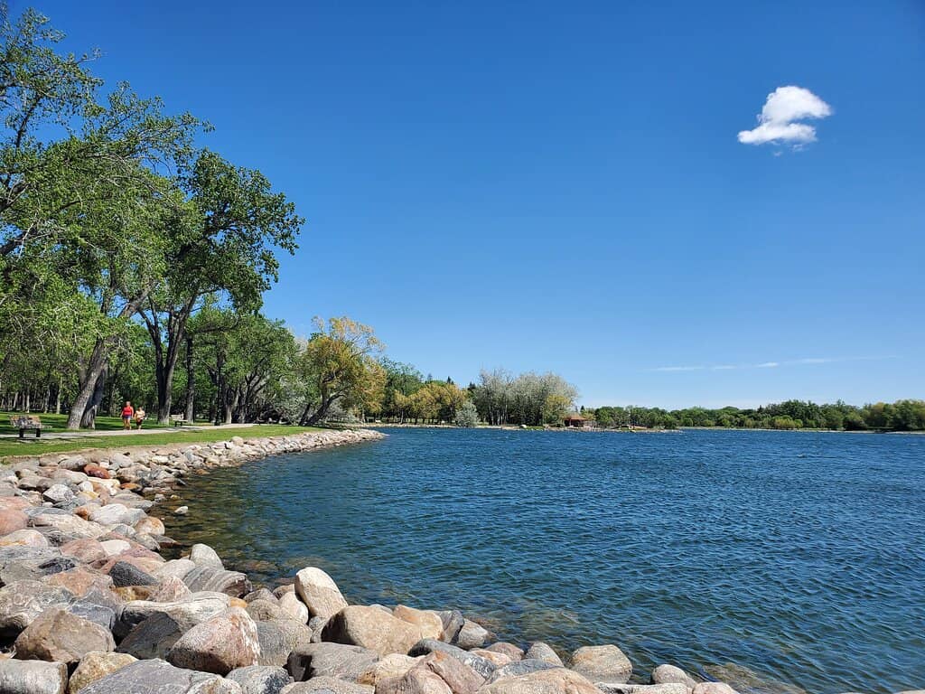 Playgrounds & Picnic Areas