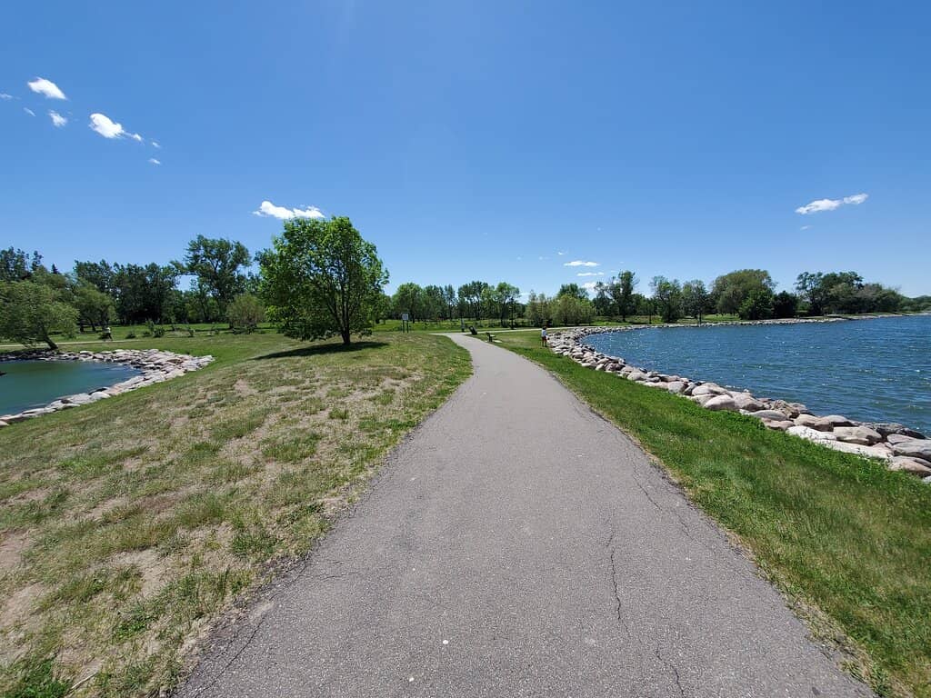 Walking & Cycling Paths