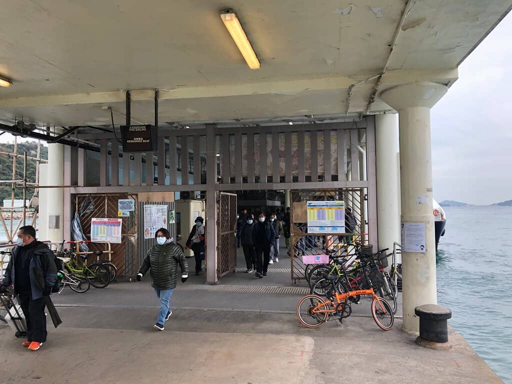 Yung Shue Wan to Sok Kwu Wan Hike