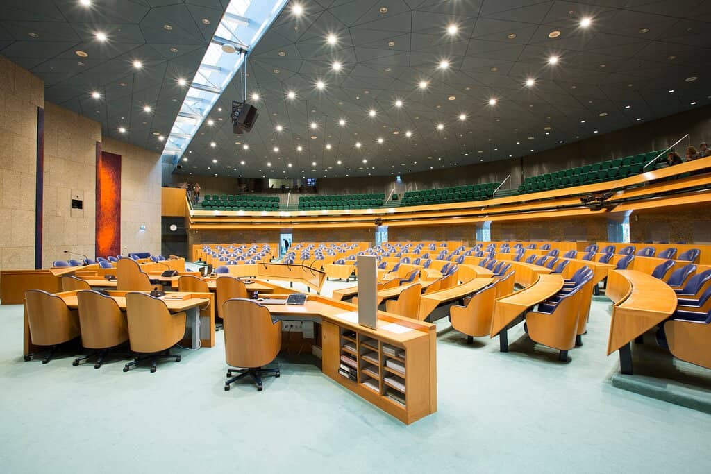 The '2e Kamer' Experience