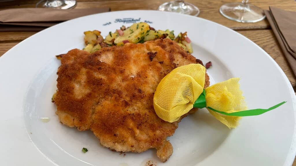 Cozy, Historical Ambiance