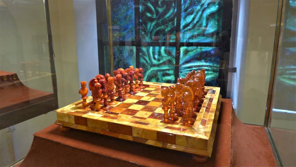 Amber Art and Sculptures