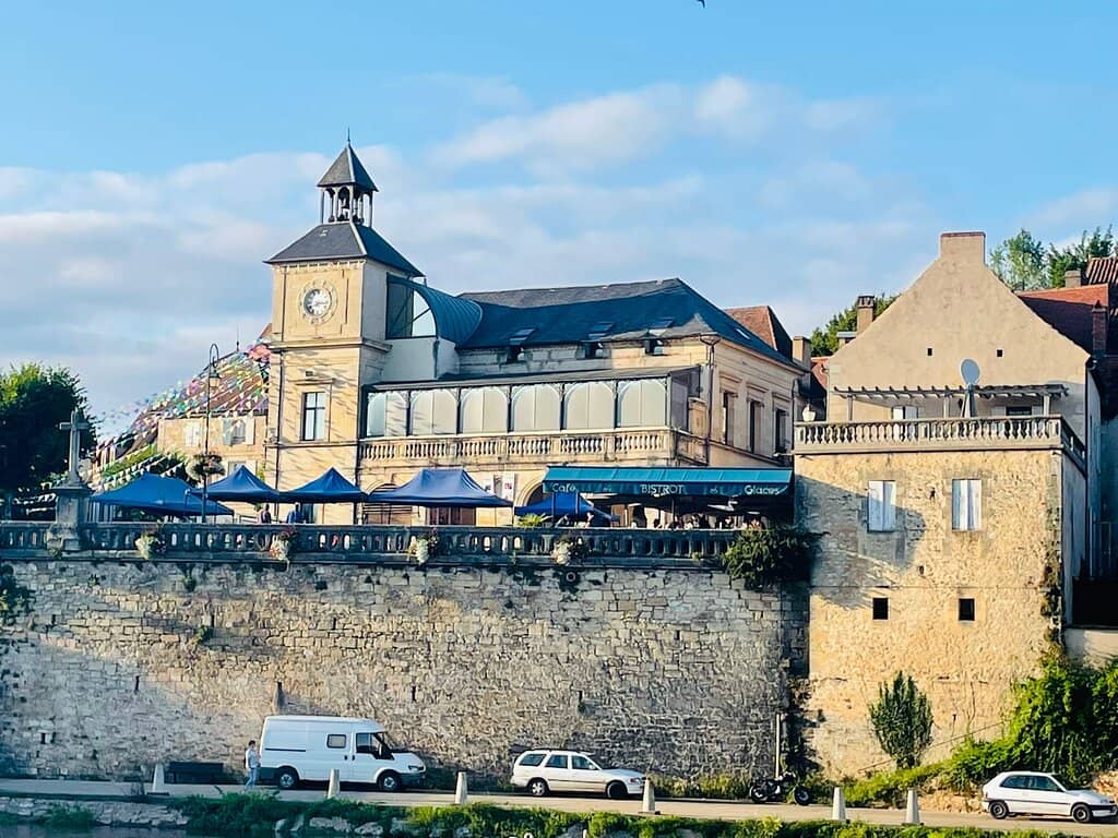Gourmet Ravioli with Morilles