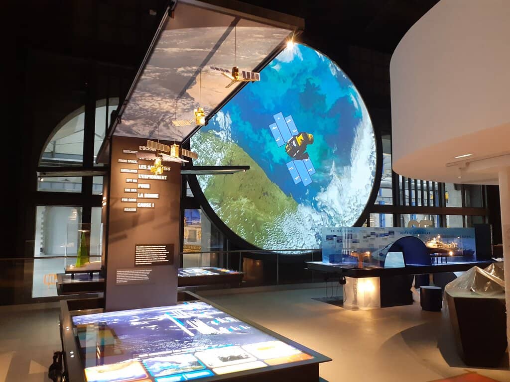 Interactive Marine Exhibits