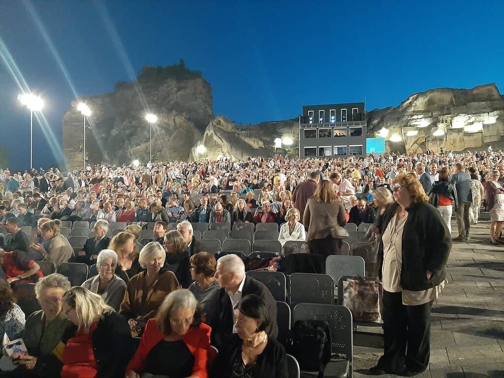 Grand Opera Performances