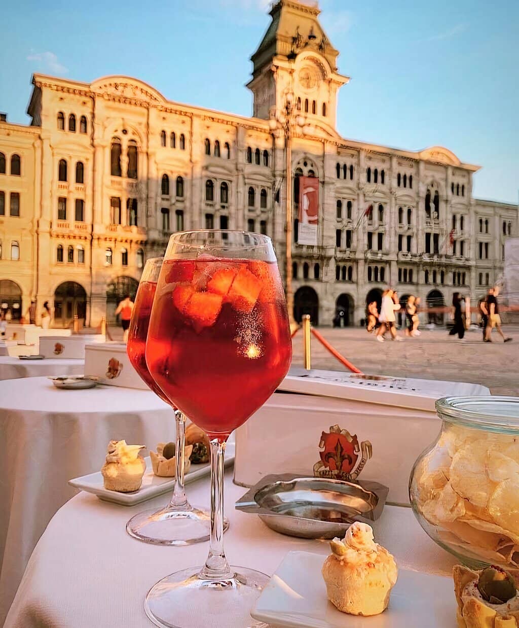 Delectable Coffee & Sweets