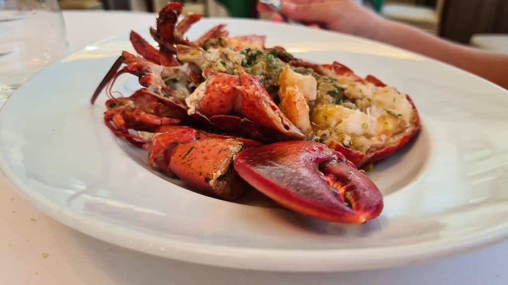 Exceptional Seafood & Traditional Cuisine