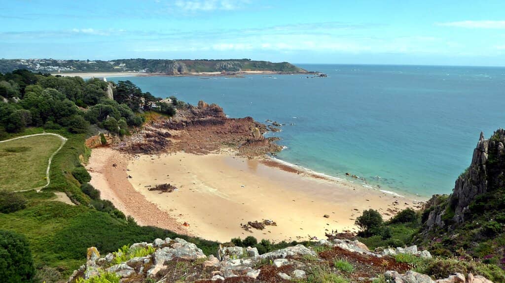 Cliffside Views