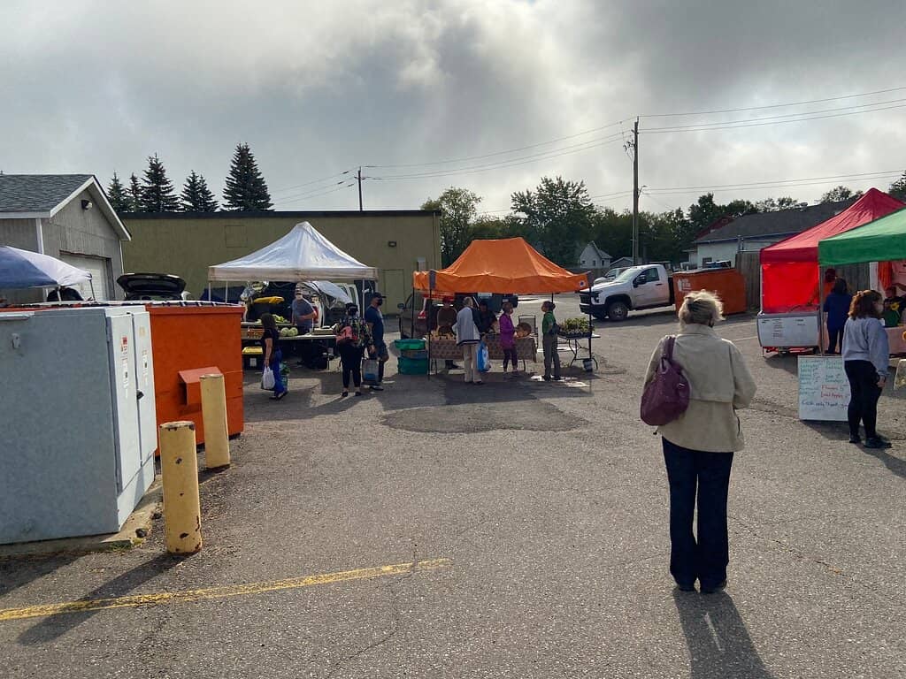 Artisan Crafts & Goods