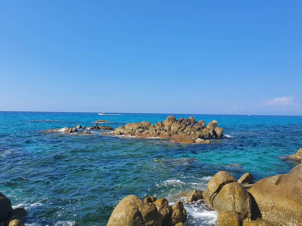 Crystal-Clear Turquoise Waters